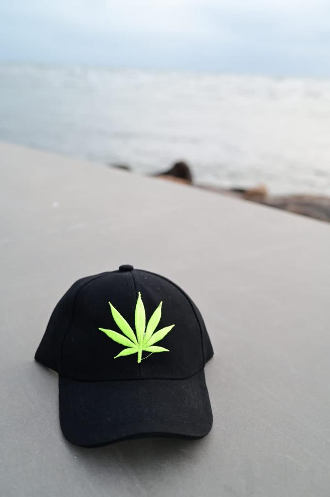 Black  " Leaf Cap "